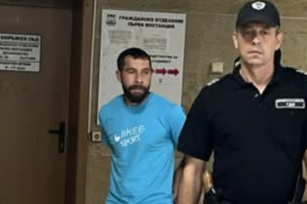 Асен Атанасов, отвлякъл майка с бебе в Пловдив, остава за постоянно в ареста