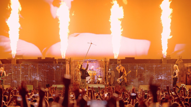 Iron Maiden разтърси "Васил Левски" с епично шоу пред 40 000 души